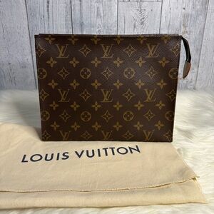 LOUIS VUITTON monogram toiletry GM